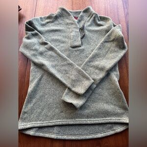 North Face 1/4 button